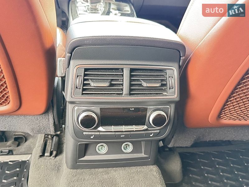 Внедорожник / Кроссовер Audi Q7 2018 в Киеве