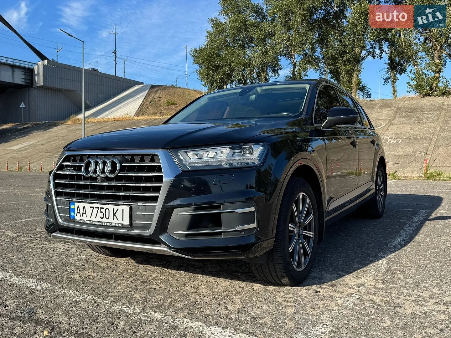 2017 Audi Q7 - мініатюра 2