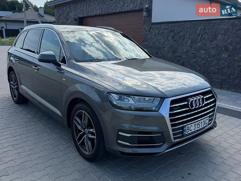 Внедорожник / Кроссовер Audi Q7 2017 в Львове