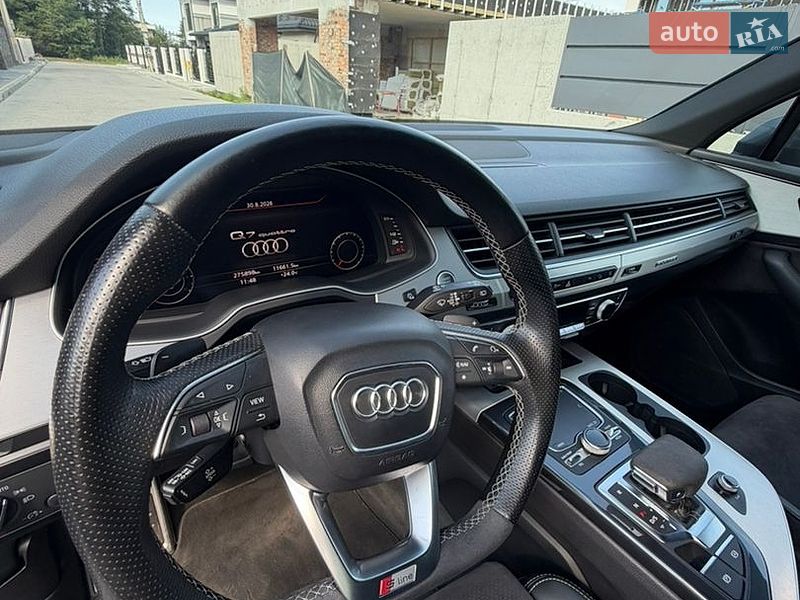 Внедорожник / Кроссовер Audi Q7 2017 в Львове