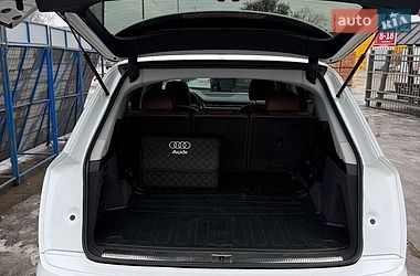 Позашляховик / Кросовер Audi Q7 2016 в Полтаві фото 7 Позашляховик / Кросовер Audi Q7 2016 в Полтаві