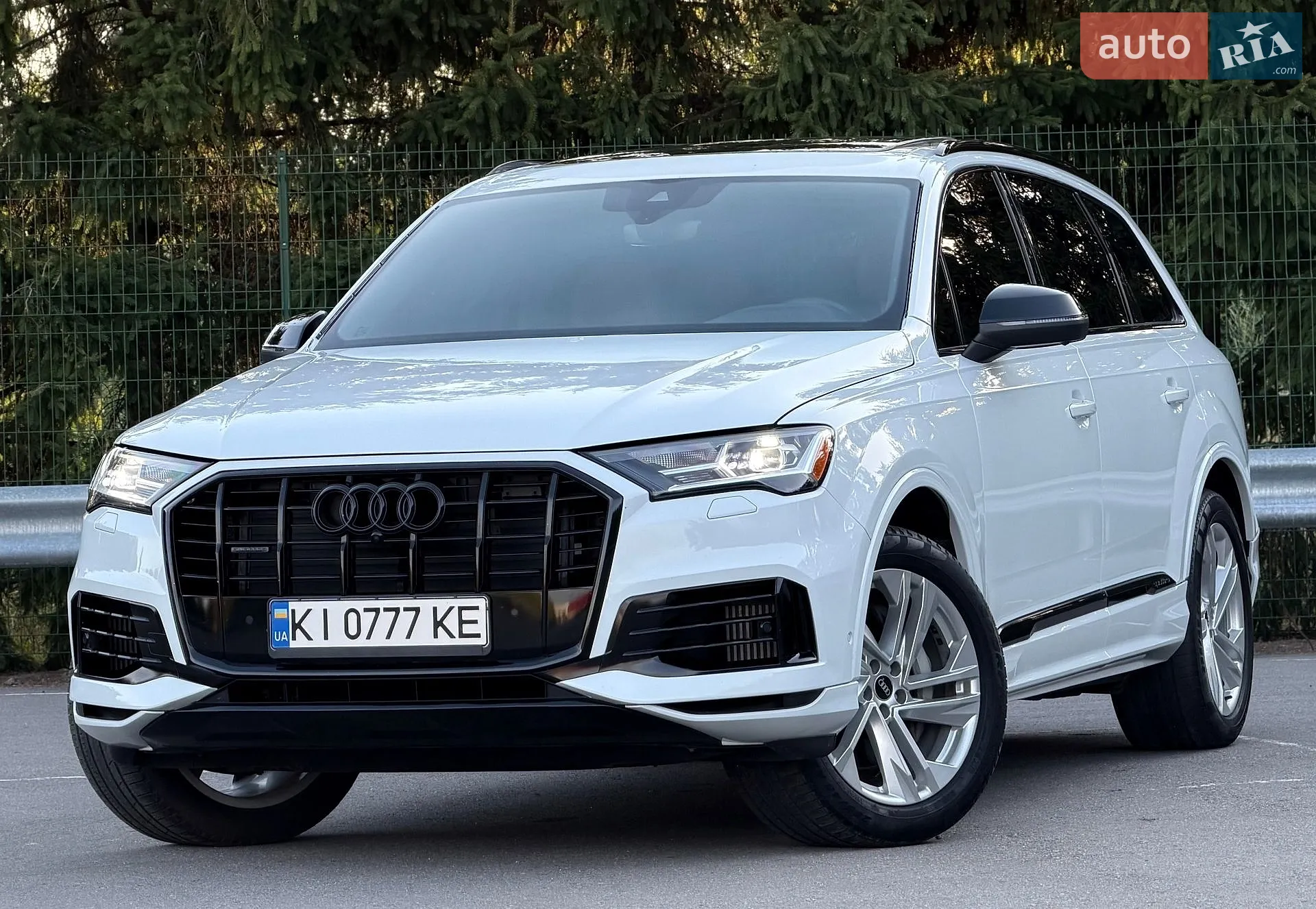 2020 Audi Q7 - фото 1