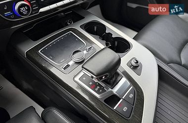 Внедорожник / Кроссовер Audi Q7 2017 в Львове