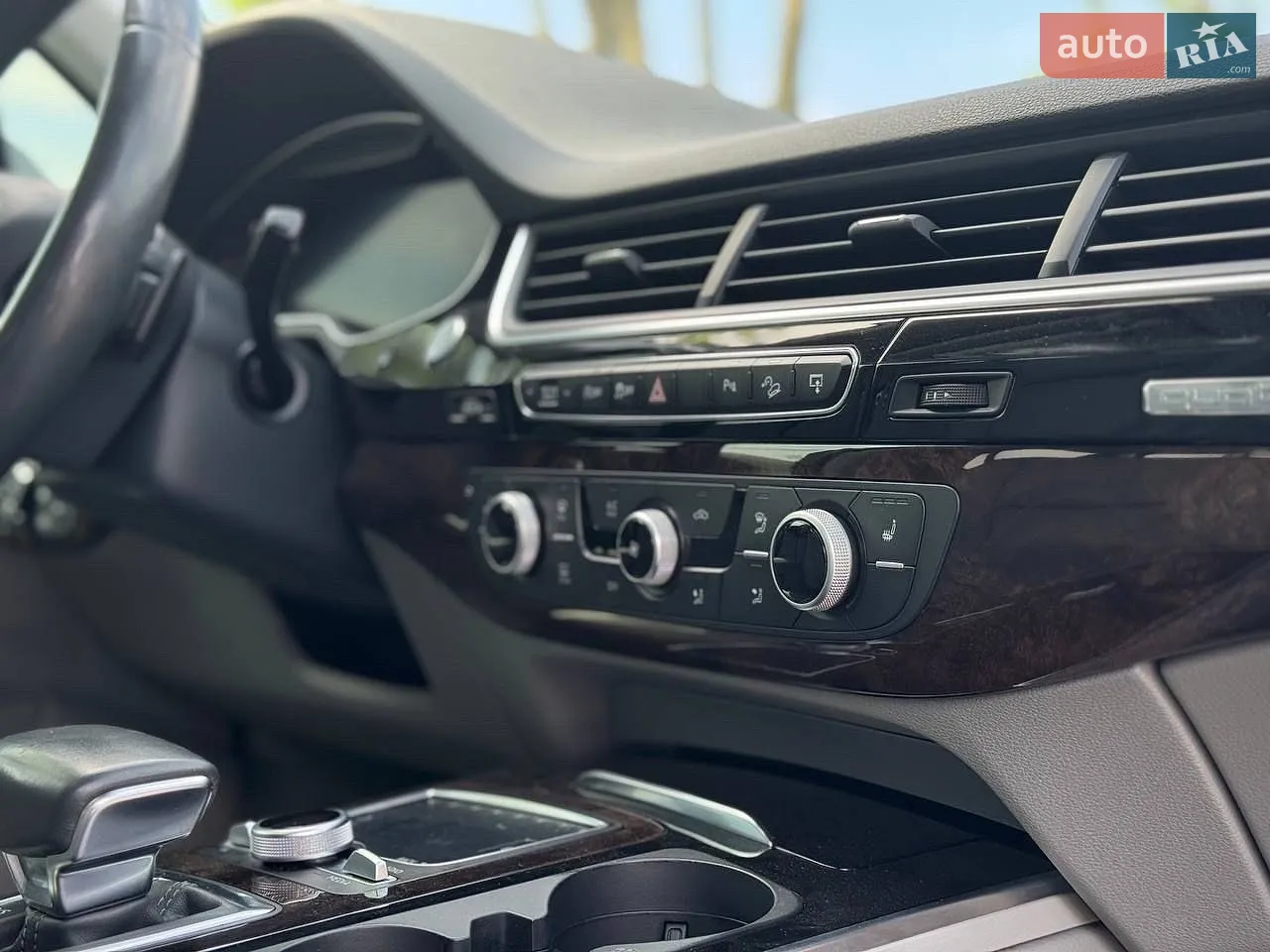 2016 Audi Q7 - мініатюра 18