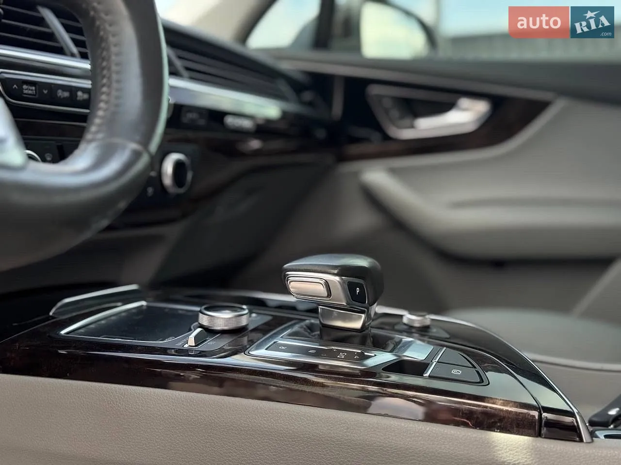 2016 Audi Q7 - мініатюра 23