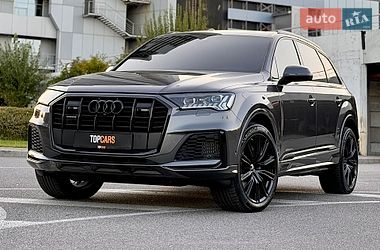Внедорожник / Кроссовер Audi Q7 2023 в Киеве фото 3 Внедорожник / Кроссовер Audi Q7 2023 в Киеве