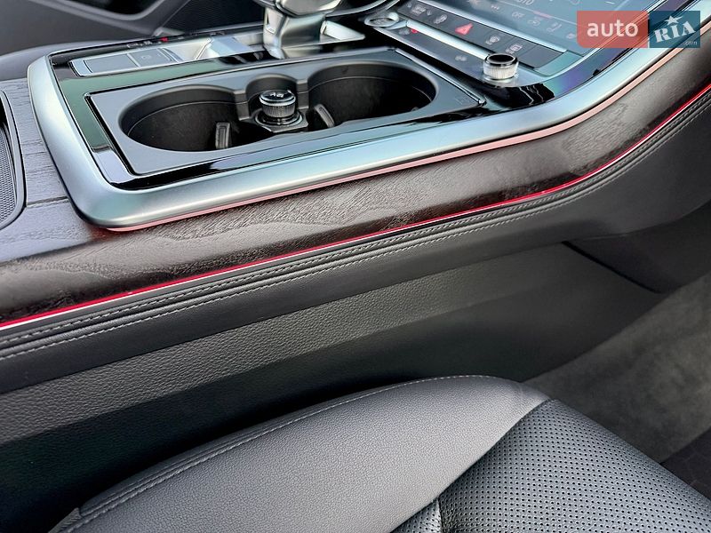 Внедорожник / Кроссовер Audi Q7 2023 в Киеве фото 44 Внедорожник / Кроссовер Audi Q7 2023 в Киеве