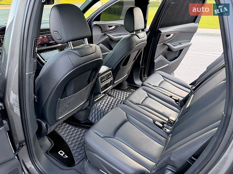 Внедорожник / Кроссовер Audi Q7 2023 в Киеве фото 60 Внедорожник / Кроссовер Audi Q7 2023 в Киеве