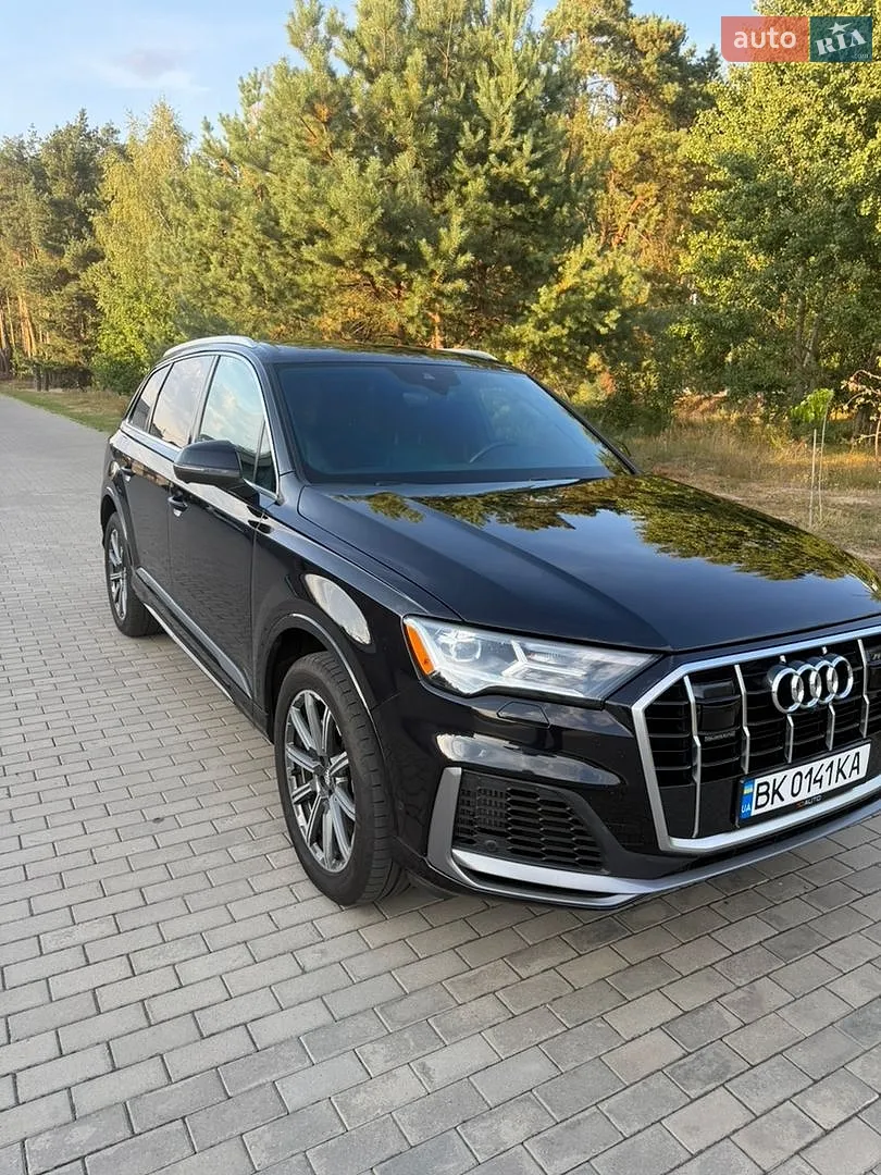 2019 Audi Q7 - фото 1