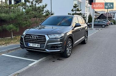 Внедорожник / Кроссовер Audi Q7 2018 в Киеве