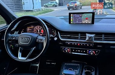 Внедорожник / Кроссовер Audi Q7 2018 в Киеве