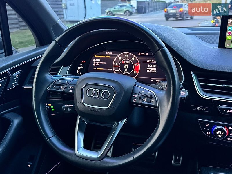 Внедорожник / Кроссовер Audi Q7 2018 в Киеве