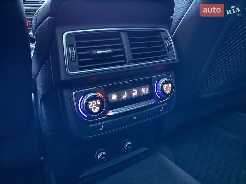 Внедорожник / Кроссовер Audi Q7 2018 в Киеве