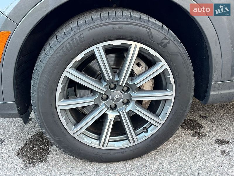Внедорожник / Кроссовер Audi Q7 2018 в Киеве
