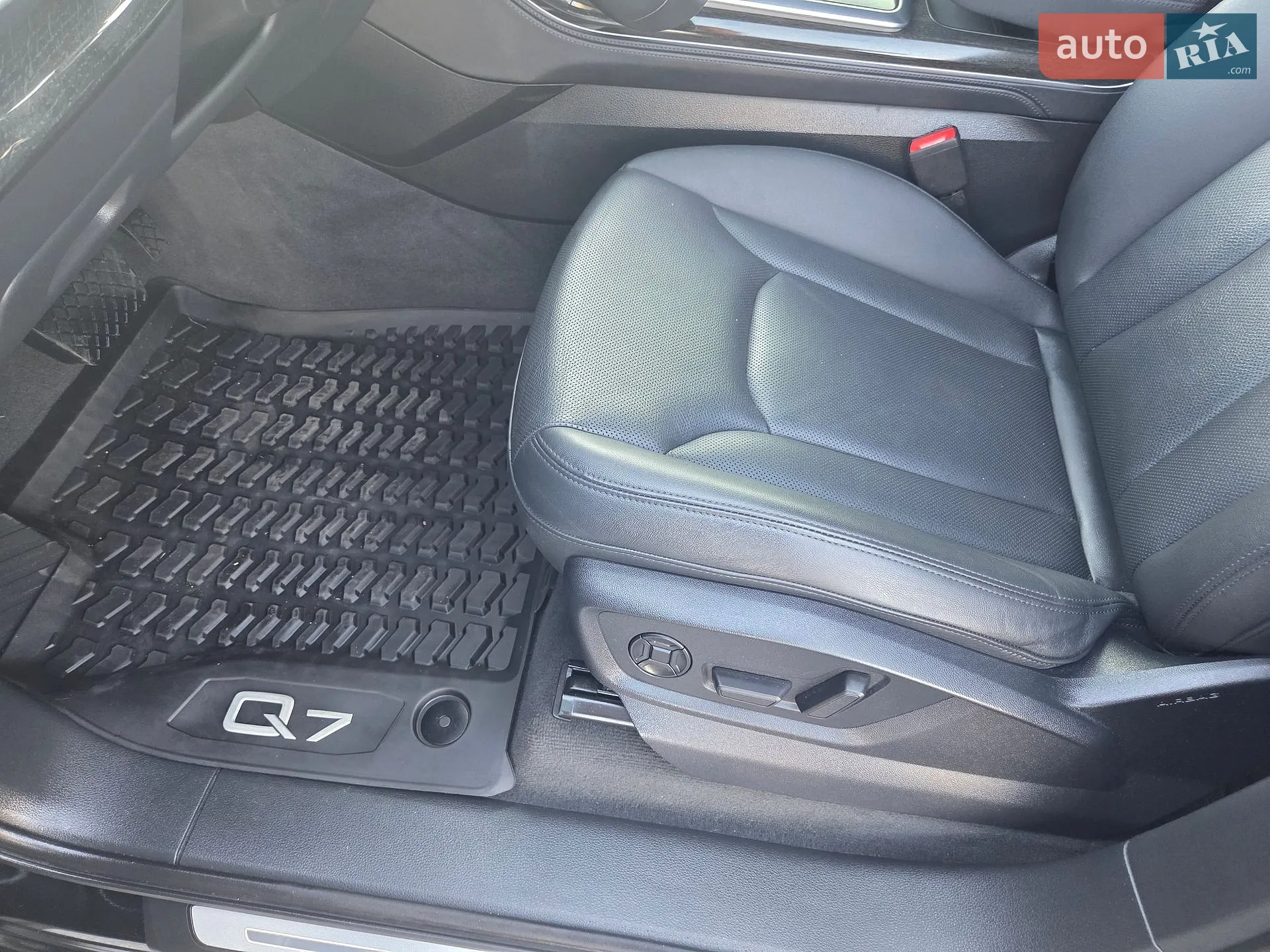 2022 Audi Q7 - мініатюра 13