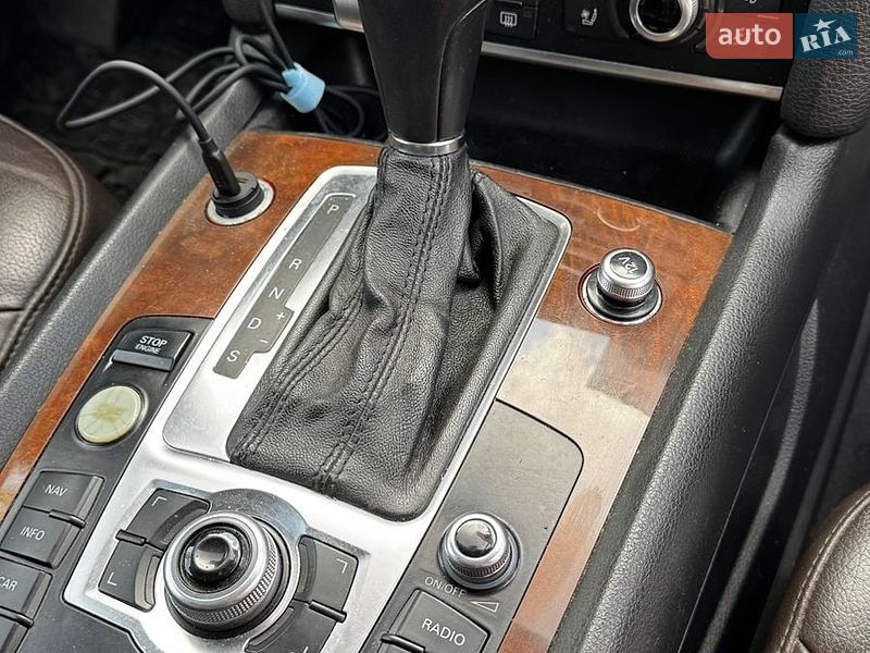 Внедорожник / Кроссовер Audi Q7 2011 в Днепре