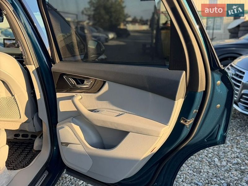 Позашляховик / Кросовер Audi Q7 2018 в Івано-Франківську
