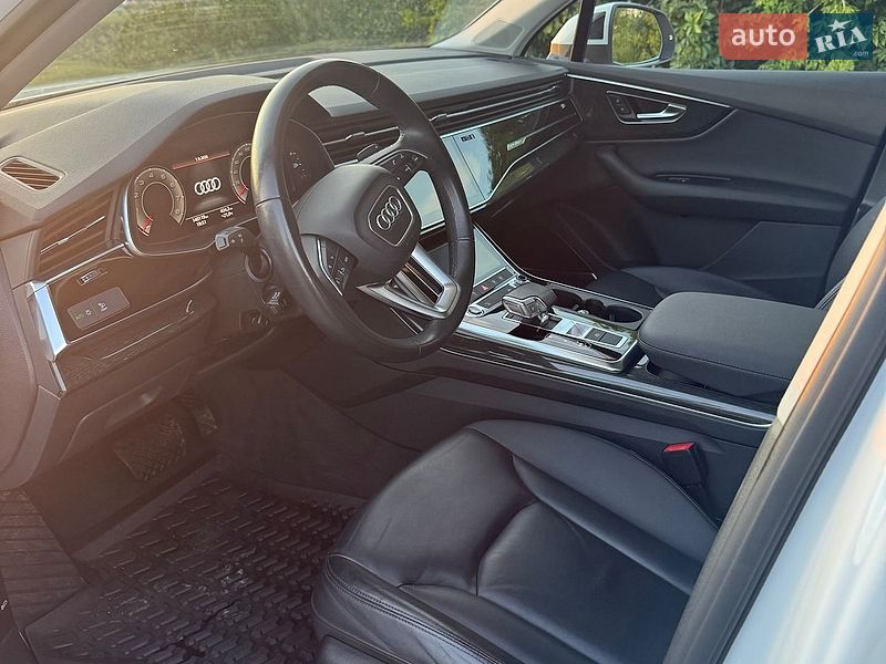 Внедорожник / Кроссовер Audi Q7 2020 в Львове