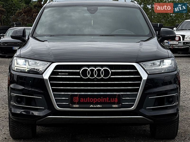 Внедорожник / Кроссовер Audi Q7 2016 в Белогородке