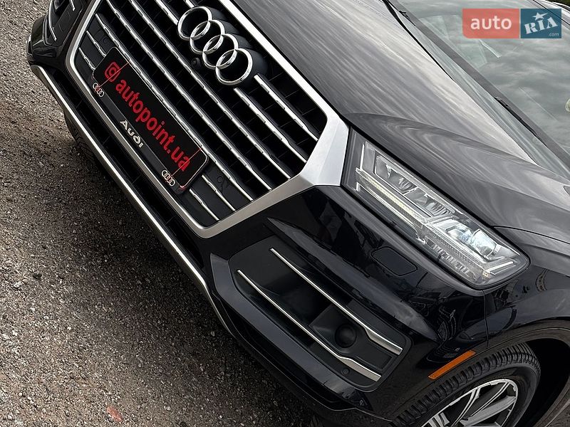 Внедорожник / Кроссовер Audi Q7 2016 в Белогородке
