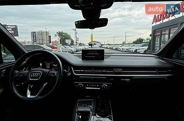 Внедорожник / Кроссовер Audi Q7 2016 в Белогородке