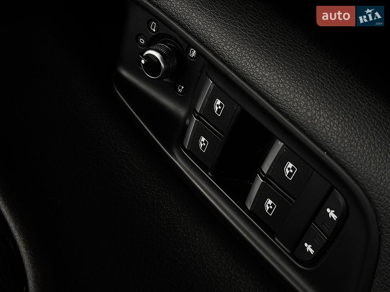 Внедорожник / Кроссовер Audi Q7 2016 в Белогородке