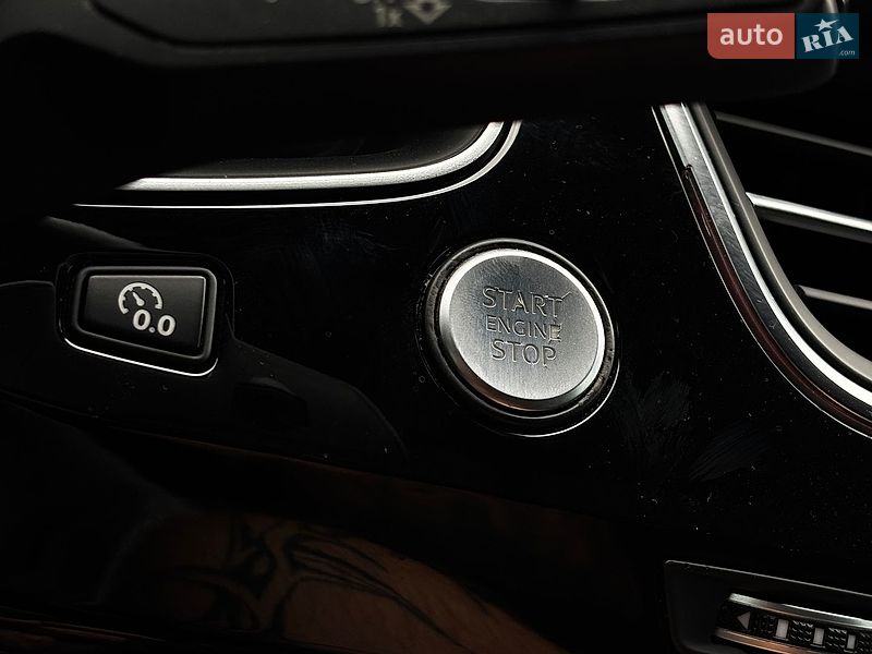 Внедорожник / Кроссовер Audi Q7 2016 в Белогородке