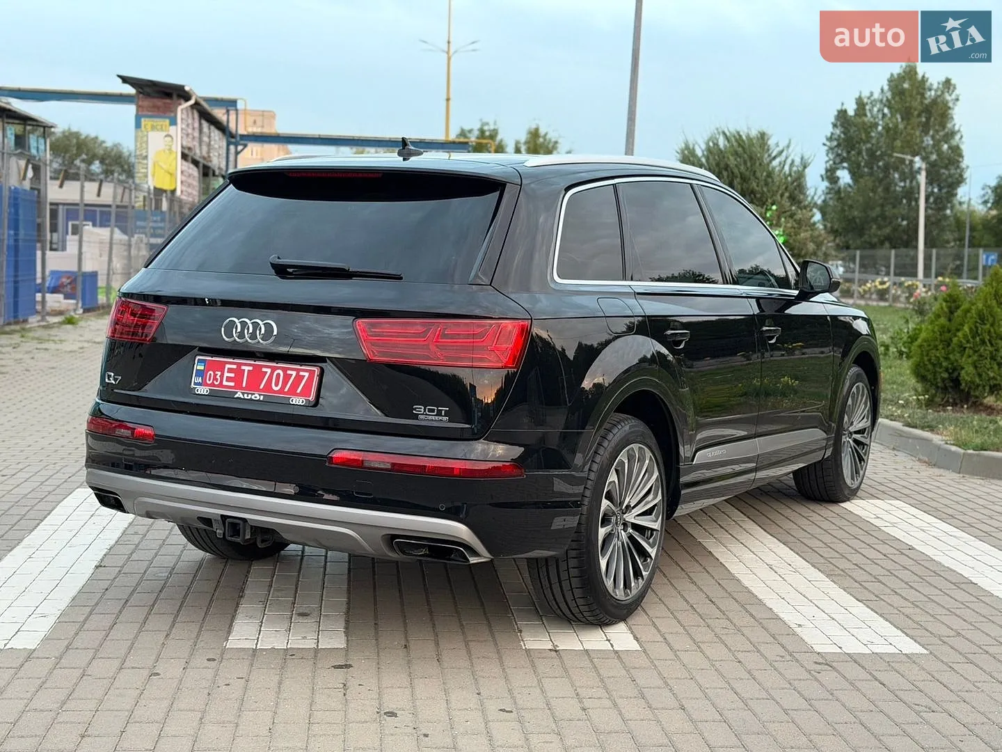 2017 Audi Q7 - мініатюра 10