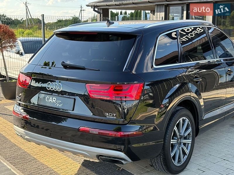 Внедорожник / Кроссовер Audi Q7 2016 в Львове