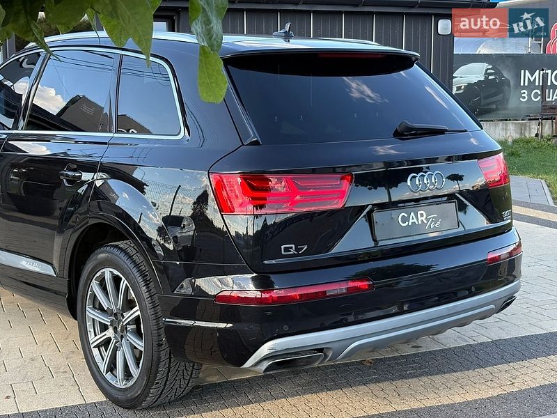 Внедорожник / Кроссовер Audi Q7 2016 в Львове