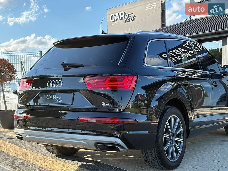 Внедорожник / Кроссовер Audi Q7 2016 в Львове