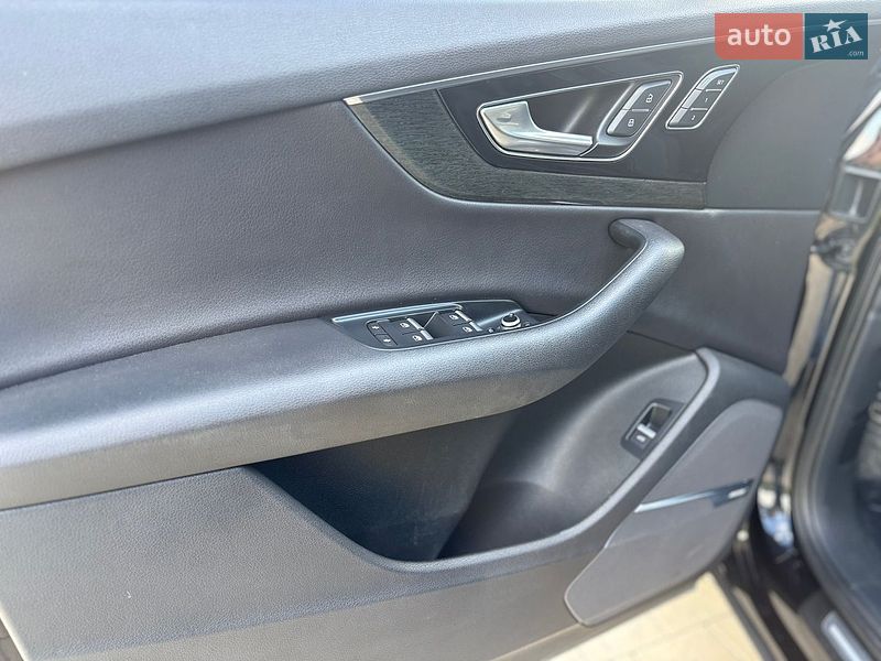 Внедорожник / Кроссовер Audi Q7 2016 в Львове