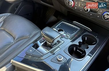 Внедорожник / Кроссовер Audi Q7 2016 в Львове