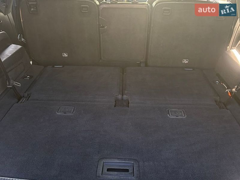 Внедорожник / Кроссовер Audi Q7 2015 в Нововолынске