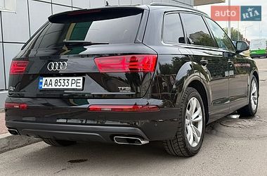Позашляховик / Кросовер Audi Q7 2016 в Львові
