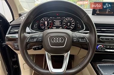 Позашляховик / Кросовер Audi Q7 2016 в Львові