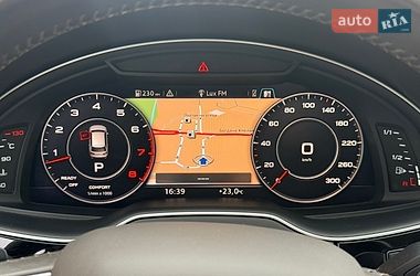 Позашляховик / Кросовер Audi Q7 2016 в Львові