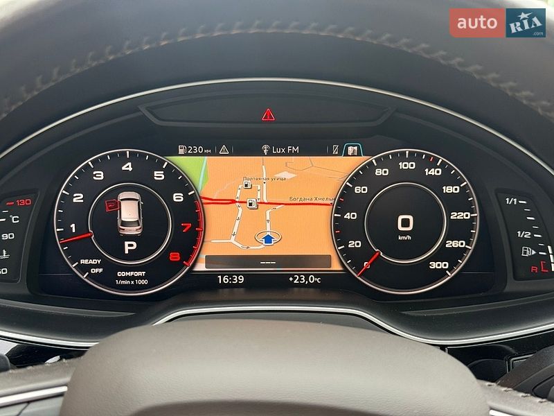 Позашляховик / Кросовер Audi Q7 2016 в Львові