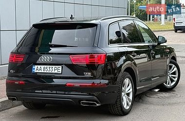 Позашляховик / Кросовер Audi Q7 2016 в Львові