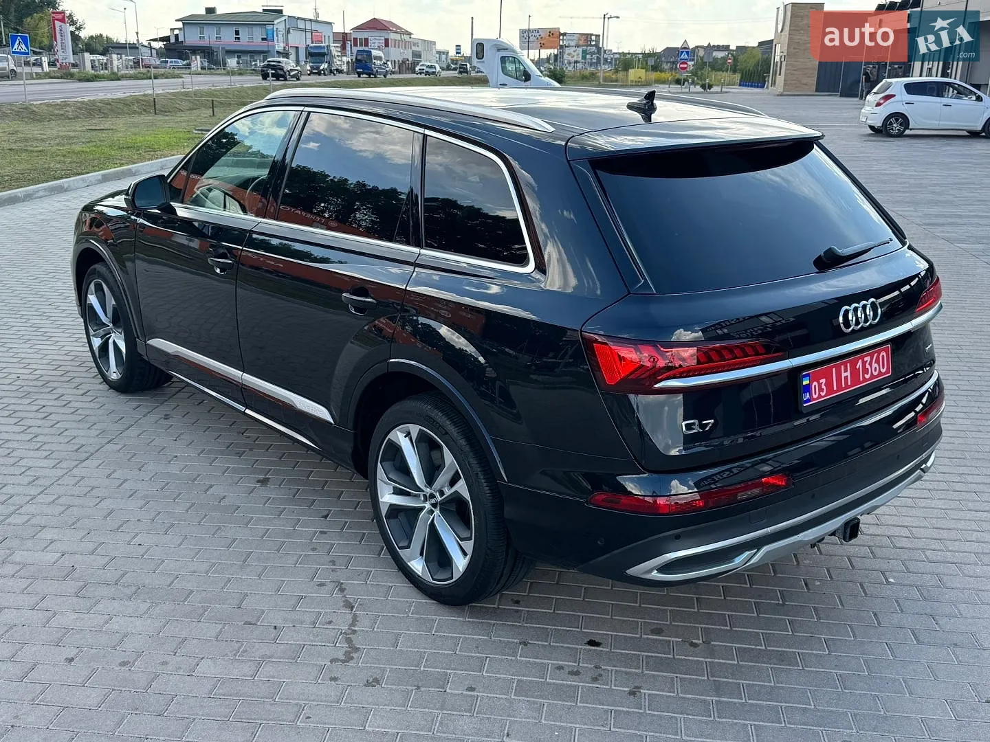 2020 Audi Q7 - мініатюра 10