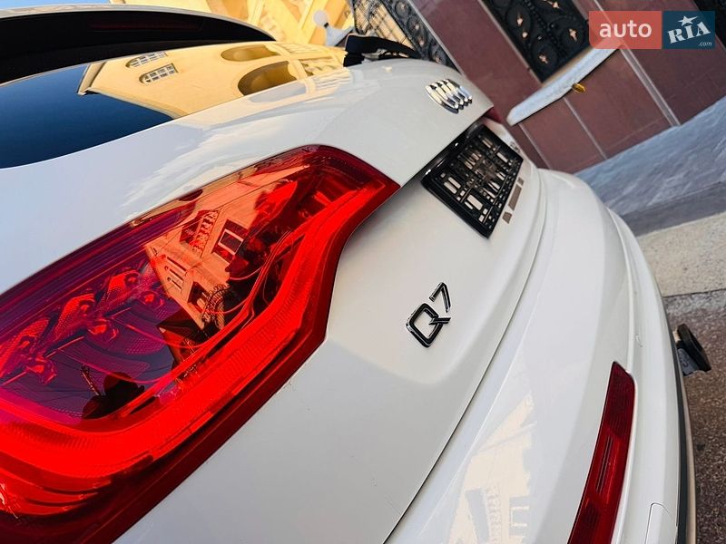 Позашляховик / Кросовер Audi Q7 2014 в Тячеві