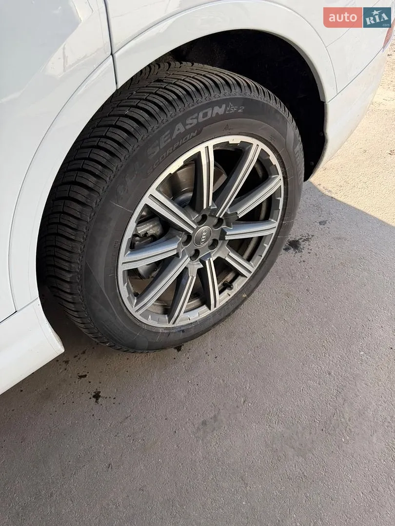 2016 Audi Q7 - мініатюра 2