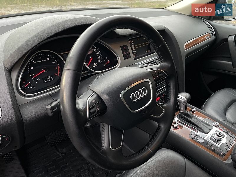 Позашляховик / Кросовер Audi Q7 2014 в Вінниці фото 39 Позашляховик / Кросовер Audi Q7 2014 в Вінниці