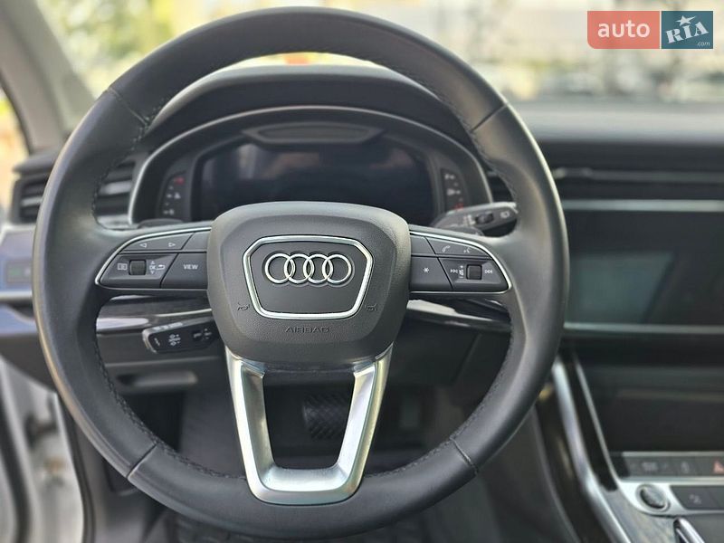 Позашляховик / Кросовер Audi Q7 2023 в Києві