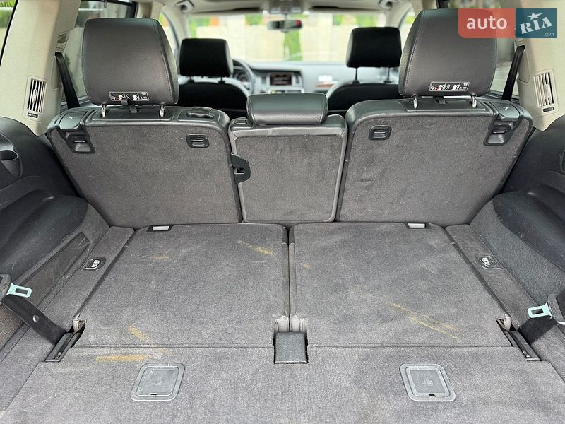 Внедорожник / Кроссовер Audi Q7 2012 в Черновцах