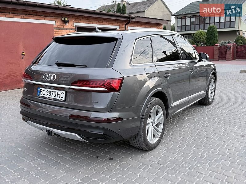 Внедорожник / Кроссовер Audi Q7 2021 в Тернополе