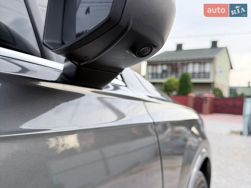 Внедорожник / Кроссовер Audi Q7 2021 в Тернополе