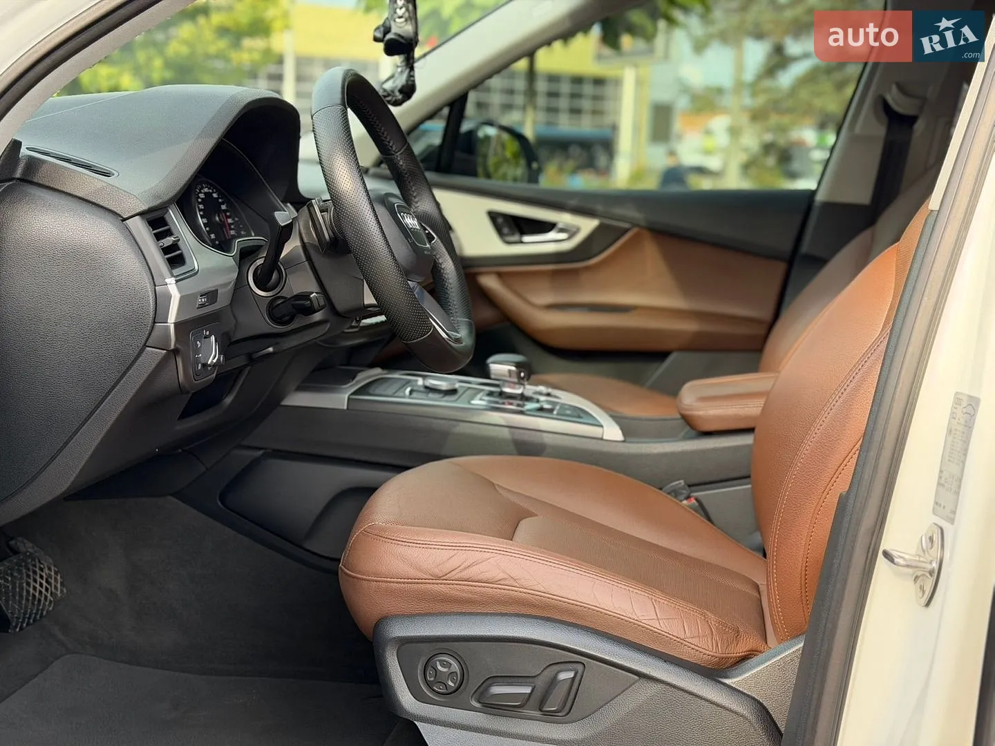 2016 Audi Q7 - мініатюра 38
