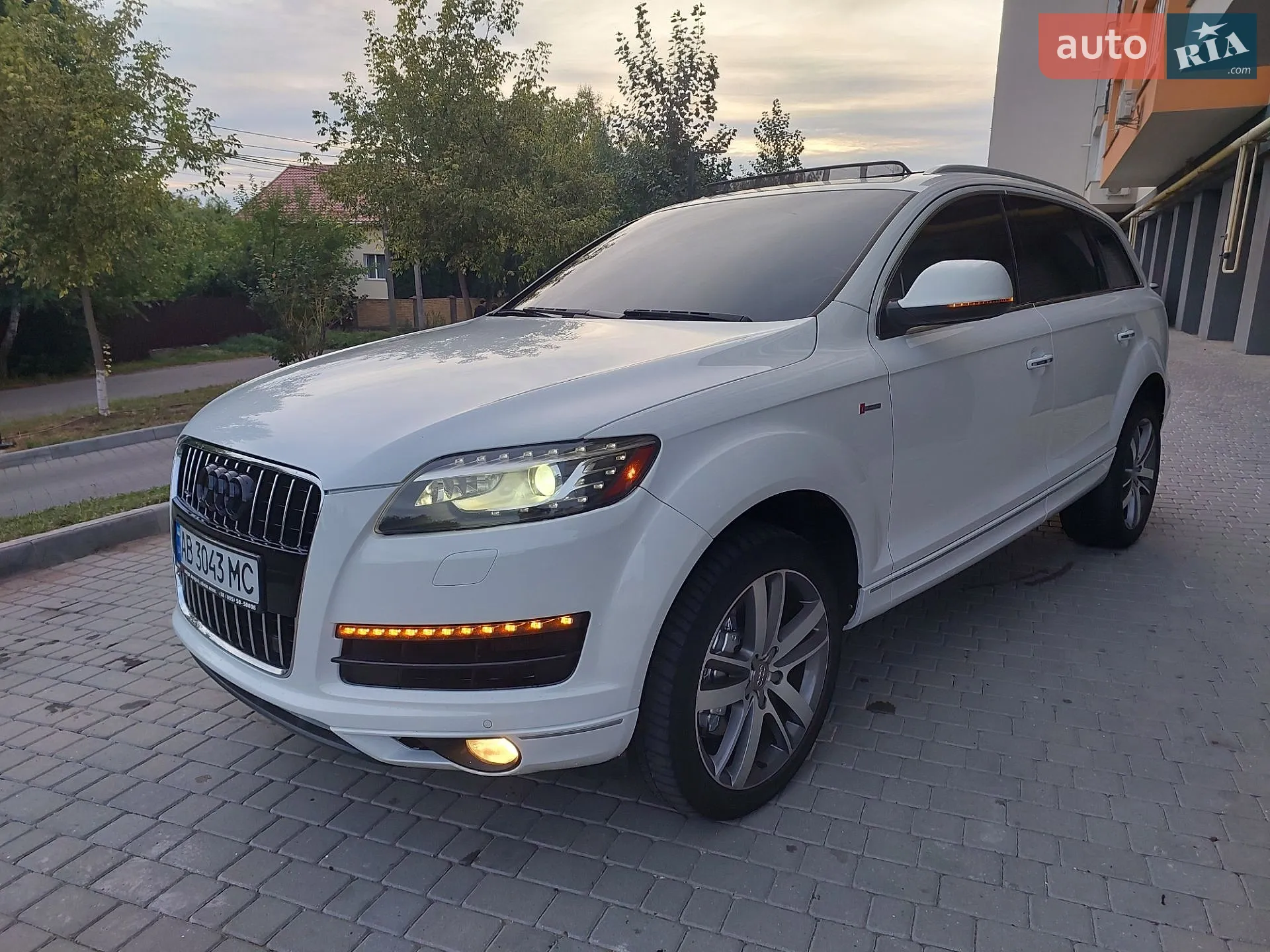 2014 Audi Q7 - мініатюра 3