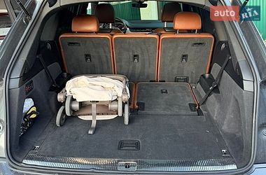 Позашляховик / Кросовер Audi Q7 2017 в Кам'янець-Подільському